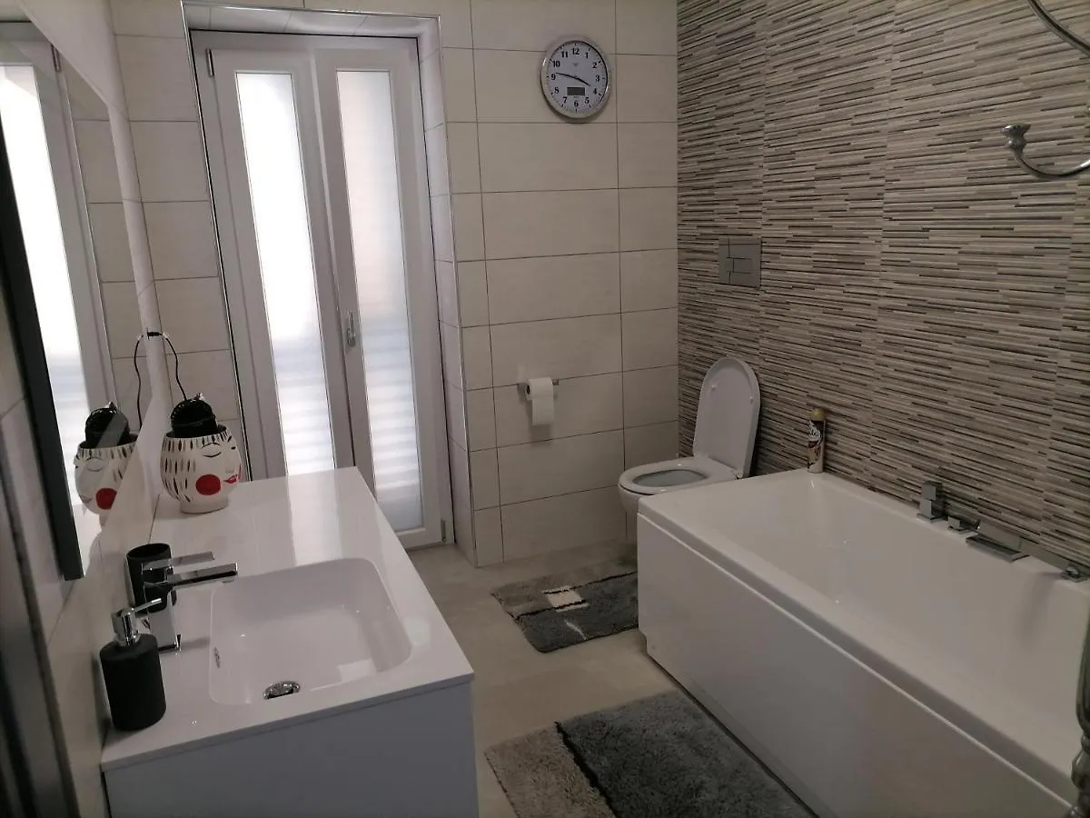 Soleluna Apartment 2 Santa Elisabetta 0*,  Italy